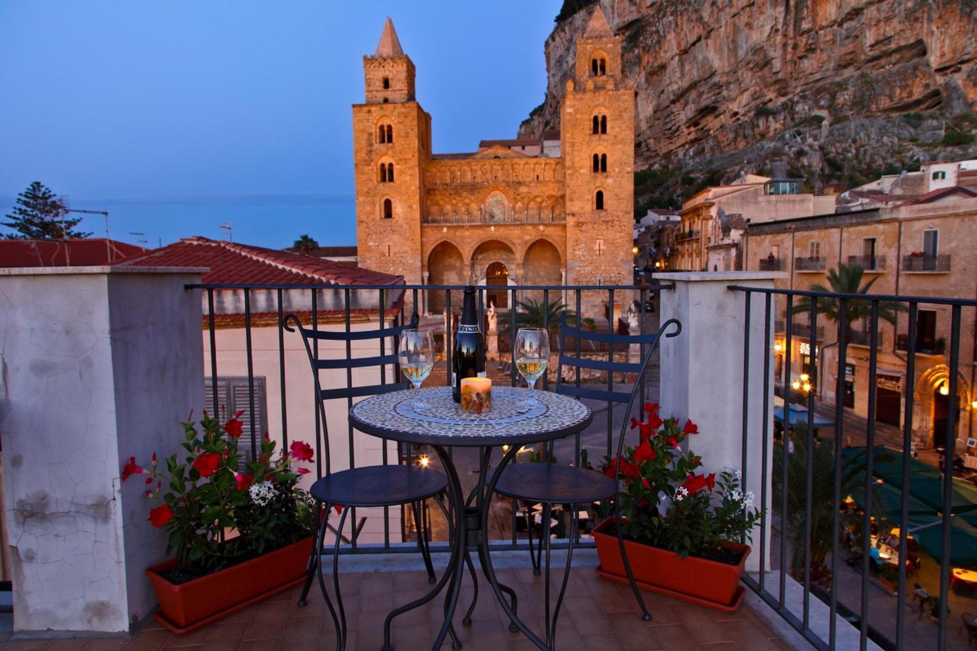 Kefa Holiday - Palazzo Villelmi Cefalù Kültér fotó